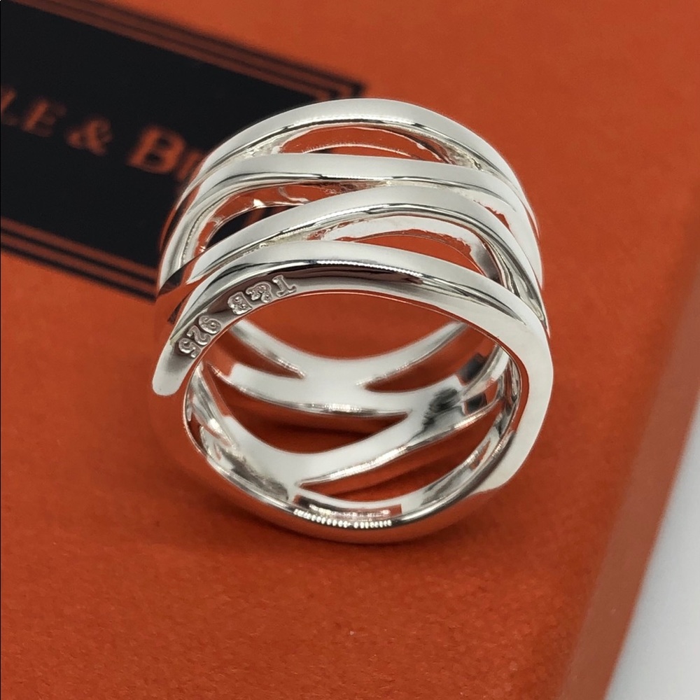 Thistle & Bee silver ring - Picture 2 of 6